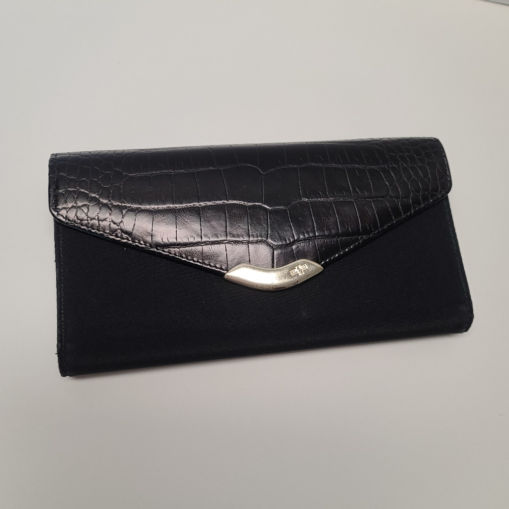 Vintage Ralph Lauren Black Croc-Embossed Wallet with Silver Accent